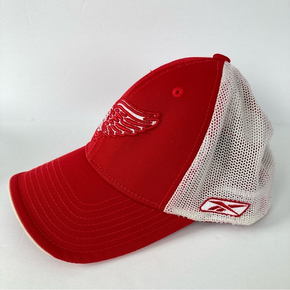 Reebok Men’s Detroit Red Wings Red White Mesh Cap Embroidered Logo NHL Authentic - Picture 4 of 10